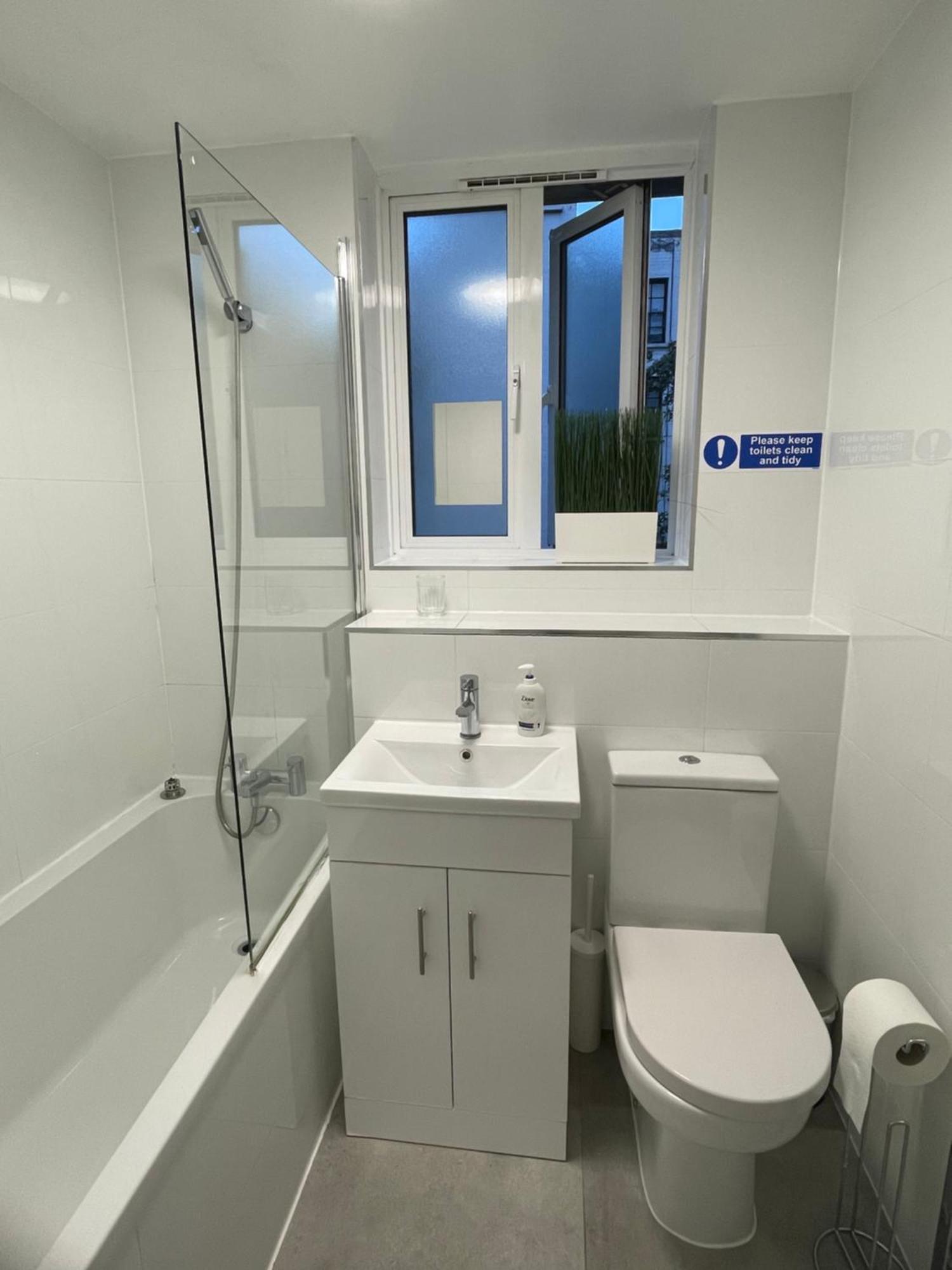 Lovely Double Rooms In Euston & Square In Central ロンドン エクステリア 写真