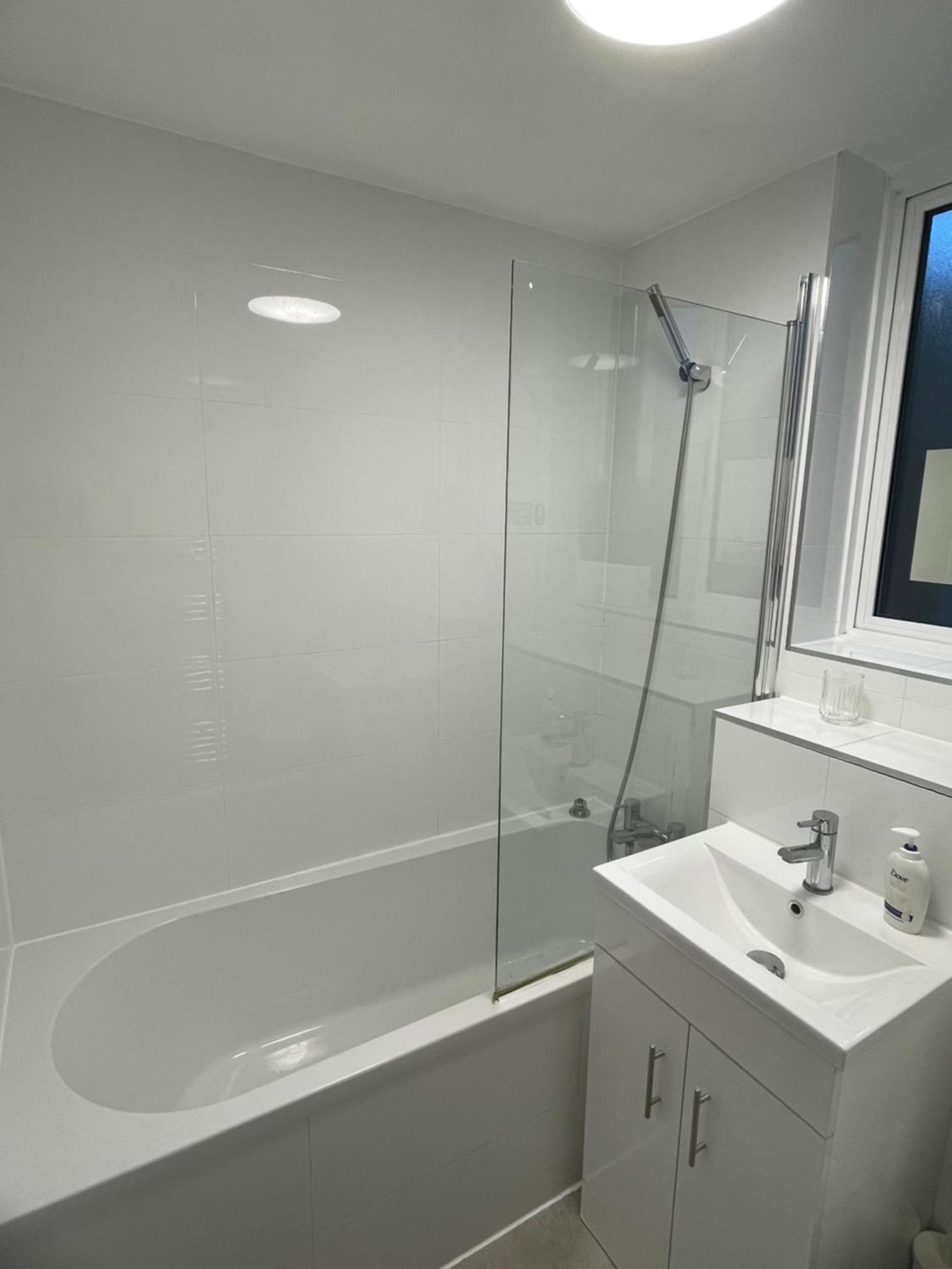 Lovely Double Rooms In Euston & Square In Central ロンドン エクステリア 写真